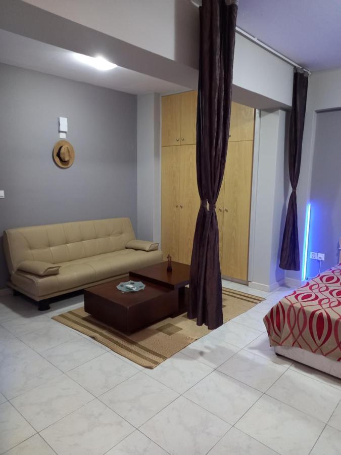 Old Town Studio Apartment Lárnaca Exterior foto